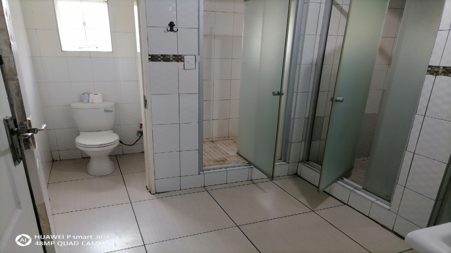 8 Bedroom Property for Sale in Bedworth Park Gauteng