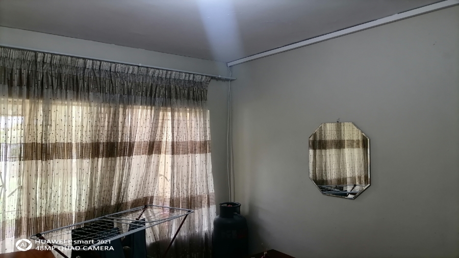 8 Bedroom Property for Sale in Bedworth Park Gauteng