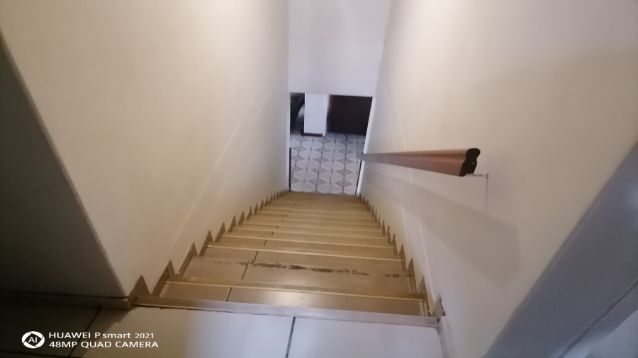 8 Bedroom Property for Sale in Bedworth Park Gauteng