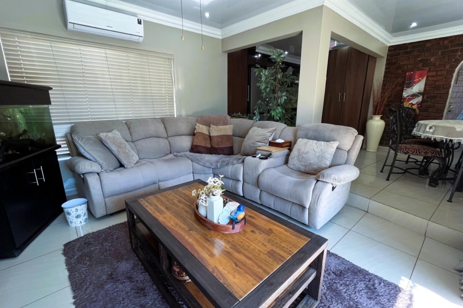 2 Bedroom Property for Sale in Elandspark Gauteng