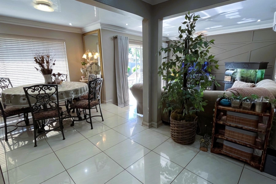 2 Bedroom Property for Sale in Elandspark Gauteng