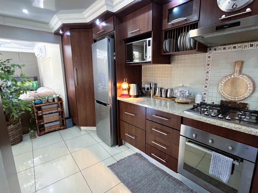 2 Bedroom Property for Sale in Elandspark Gauteng