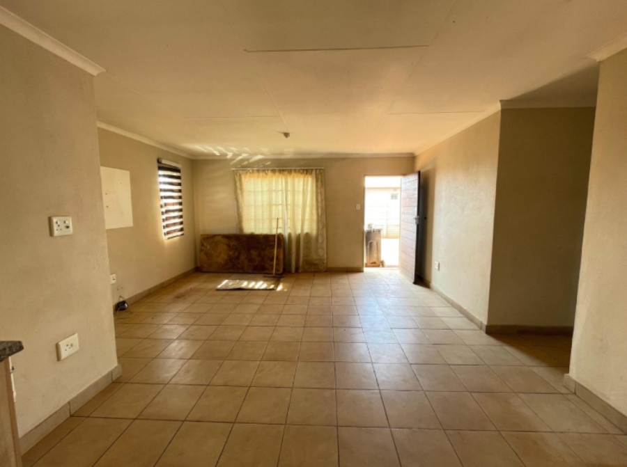 3 Bedroom Property for Sale in Sky City Gauteng