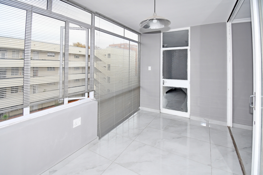 2 Bedroom Property for Sale in Killarney Gauteng
