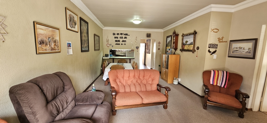 2 Bedroom Property for Sale in South Crest Gauteng