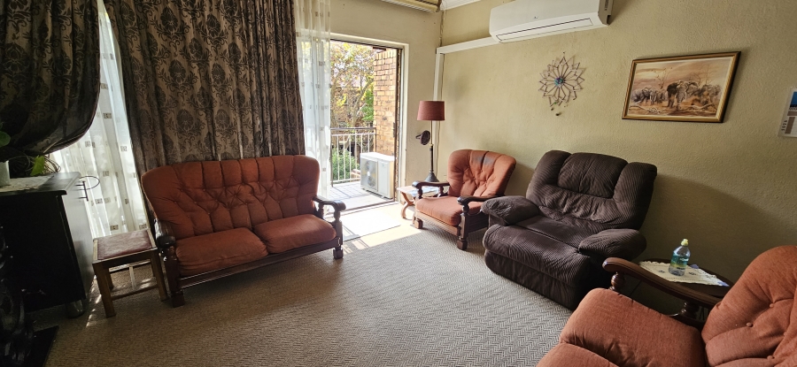2 Bedroom Property for Sale in South Crest Gauteng