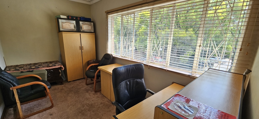 2 Bedroom Property for Sale in South Crest Gauteng