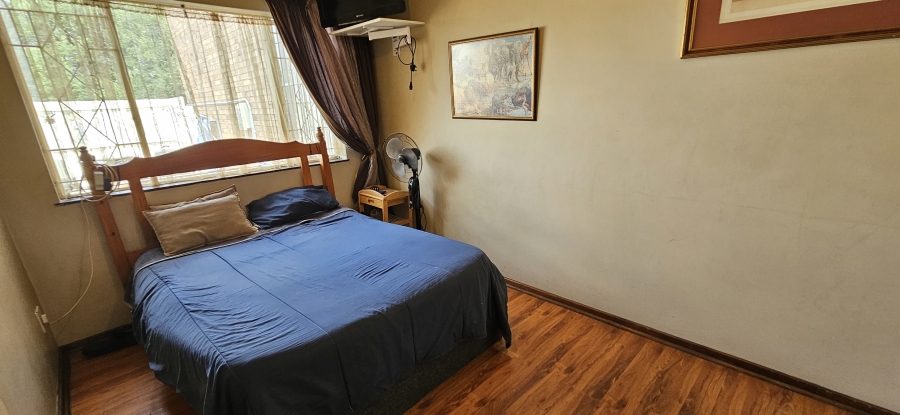 2 Bedroom Property for Sale in South Crest Gauteng