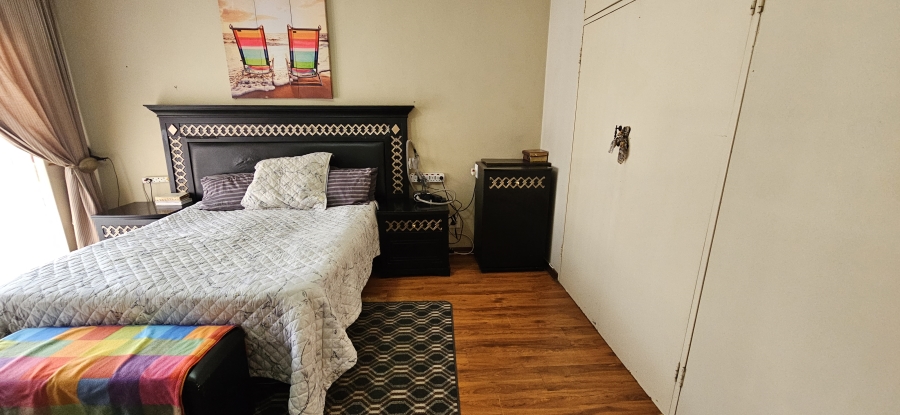 2 Bedroom Property for Sale in South Crest Gauteng