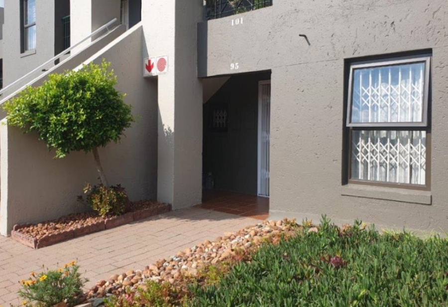 2 Bedroom Property for Sale in Marais Steyn Park Gauteng