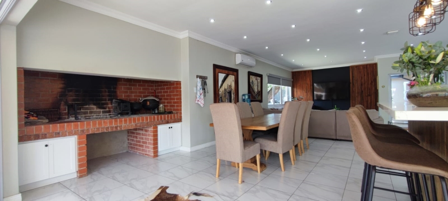 4 Bedroom Property for Sale in Eldoraigne Gauteng