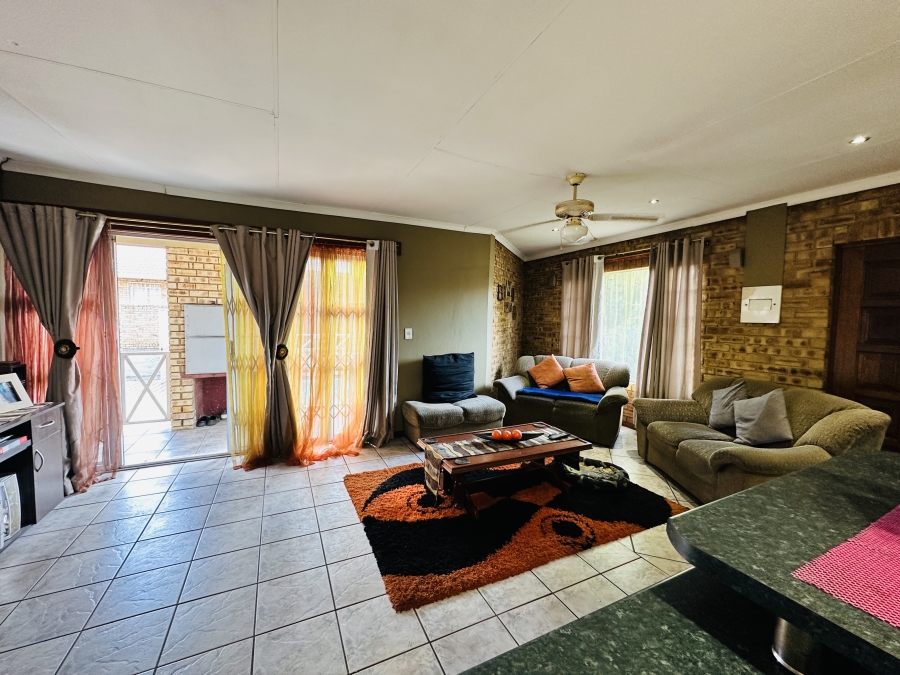 2 Bedroom Property for Sale in Union Gauteng
