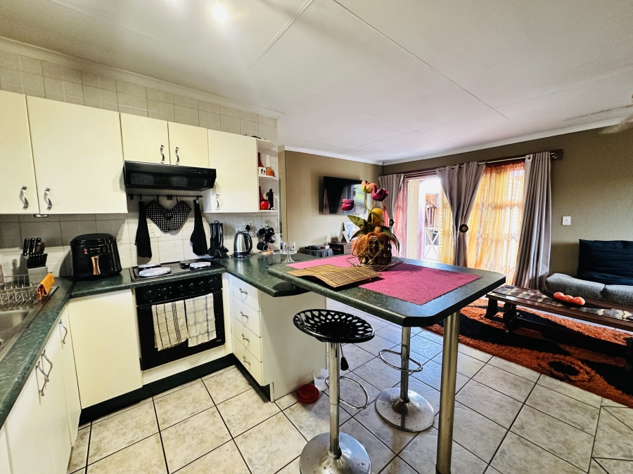 2 Bedroom Property for Sale in Union Gauteng