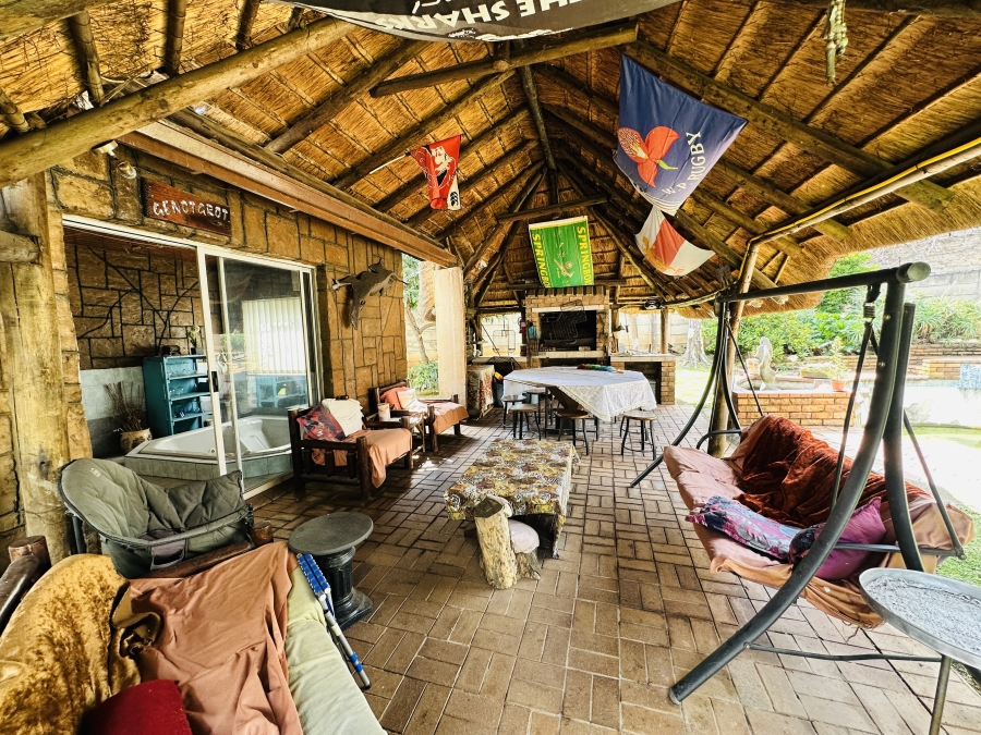 4 Bedroom Property for Sale in Verwoerdpark Gauteng