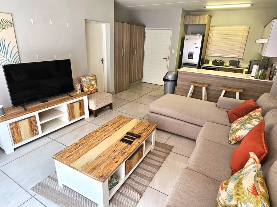 2 Bedroom Property for Sale in Die Hoewes Gauteng