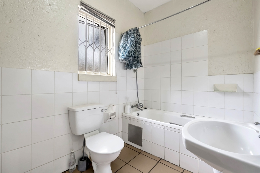 1 Bedroom Property for Sale in Montgomery Park Gauteng