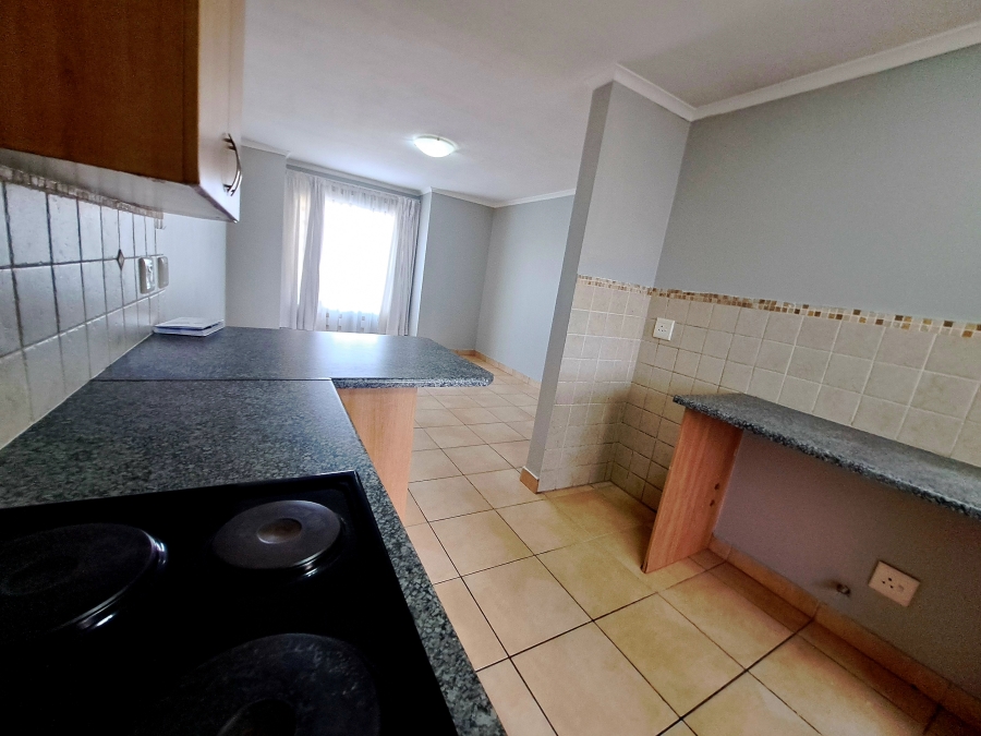 To Let 2 Bedroom Property for Rent in Castleview Gauteng
