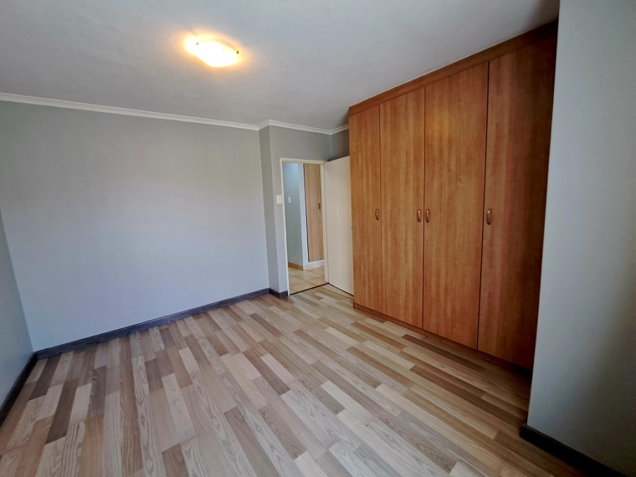 To Let 2 Bedroom Property for Rent in Castleview Gauteng