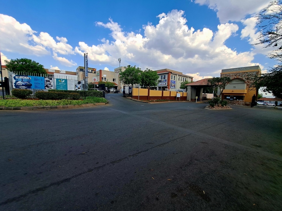 To Let 2 Bedroom Property for Rent in Castleview Gauteng