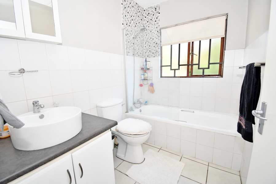 1 Bedroom Property for Sale in Craighall Gauteng