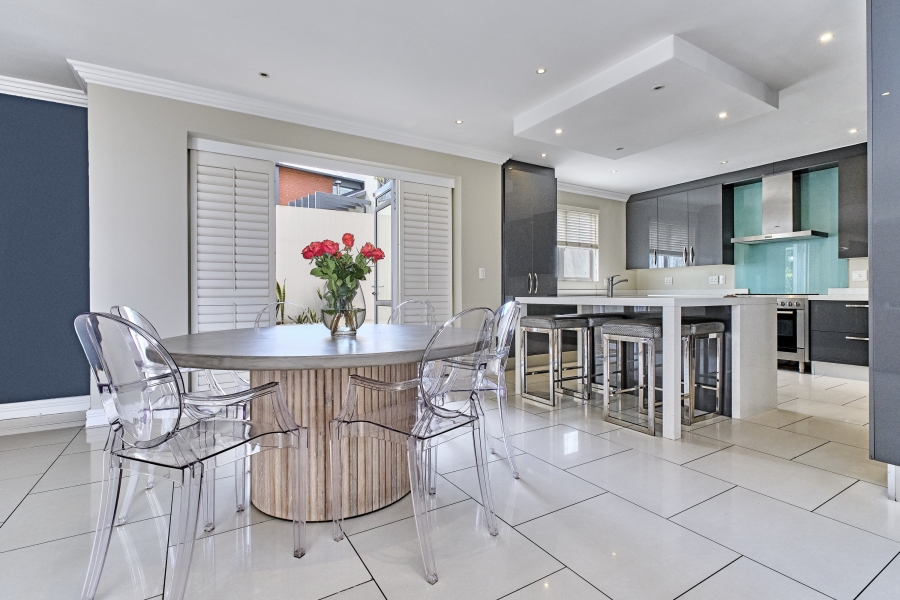 To Let 4 Bedroom Property for Rent in Waterfall Country Village Gauteng