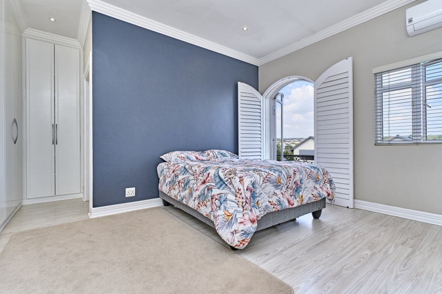To Let 4 Bedroom Property for Rent in Waterfall Country Village Gauteng