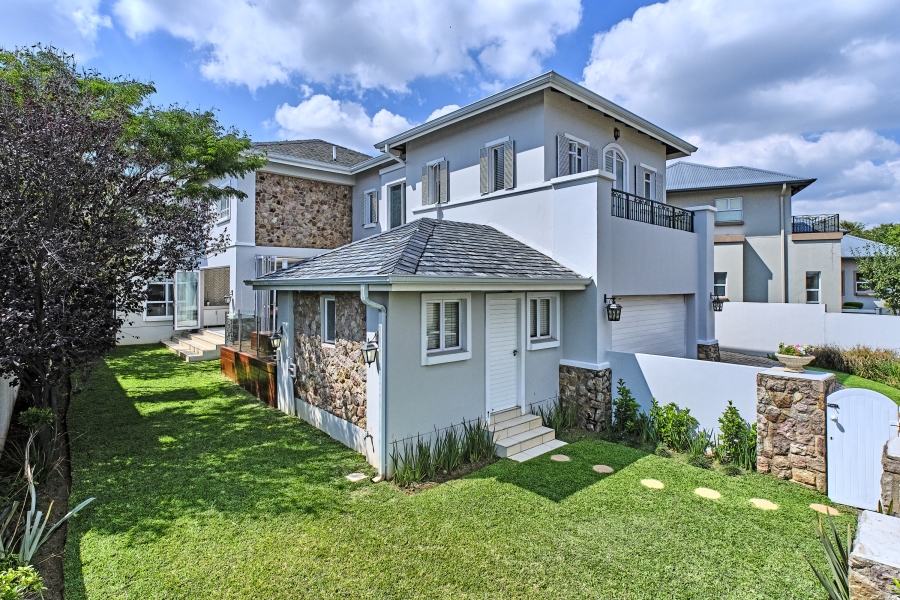 To Let 4 Bedroom Property for Rent in Waterfall Country Village Gauteng