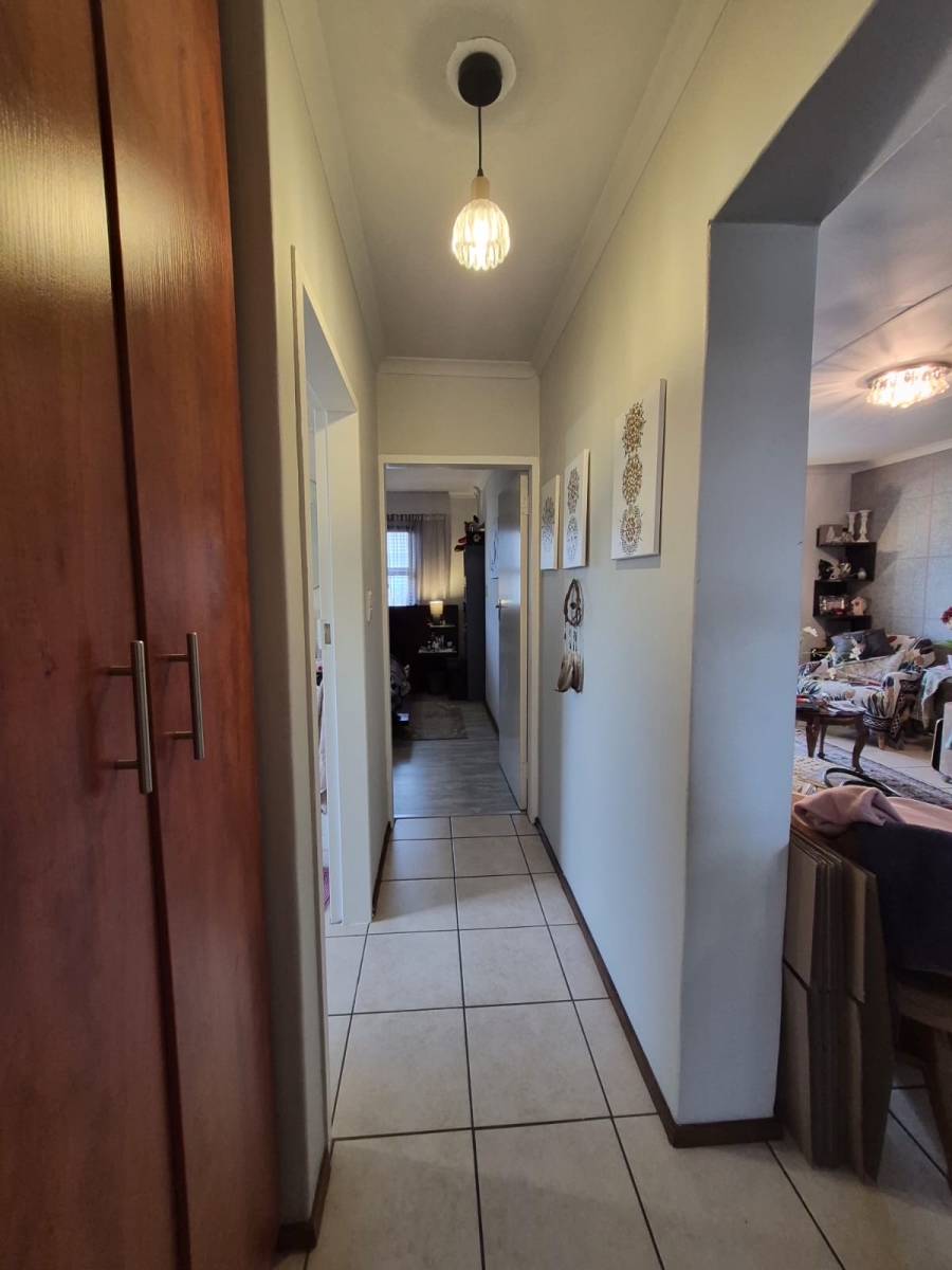 2 Bedroom Property for Sale in Parkrand Gauteng
