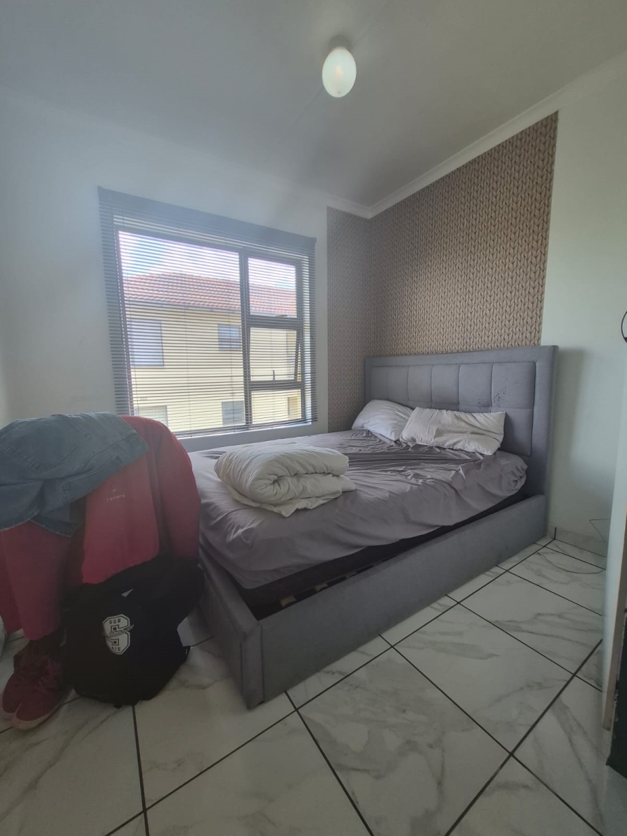 1 Bedroom Property for Sale in Parkrand Gauteng