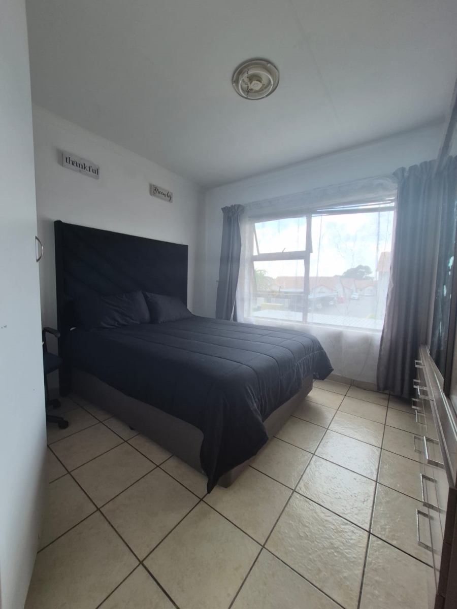 2 Bedroom Property for Sale in Parkrand Gauteng