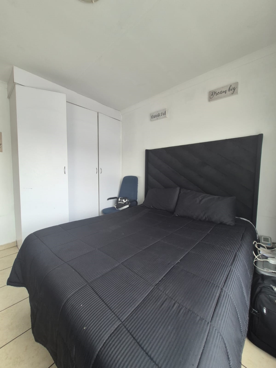 2 Bedroom Property for Sale in Parkrand Gauteng