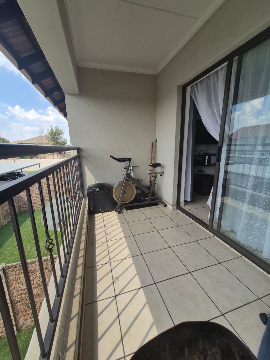 2 Bedroom Property for Sale in Parkrand Gauteng