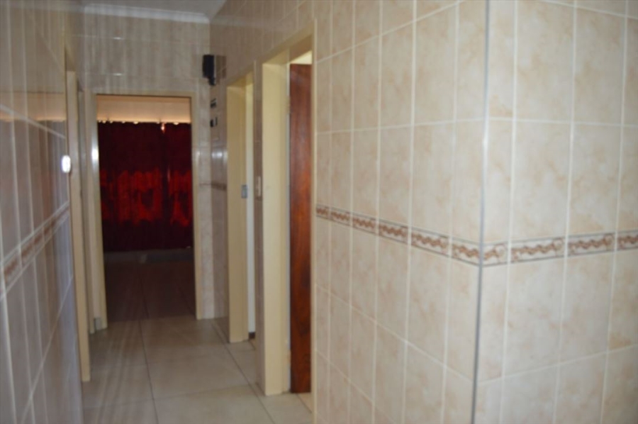 3 Bedroom Property for Sale in Birchleigh Gauteng