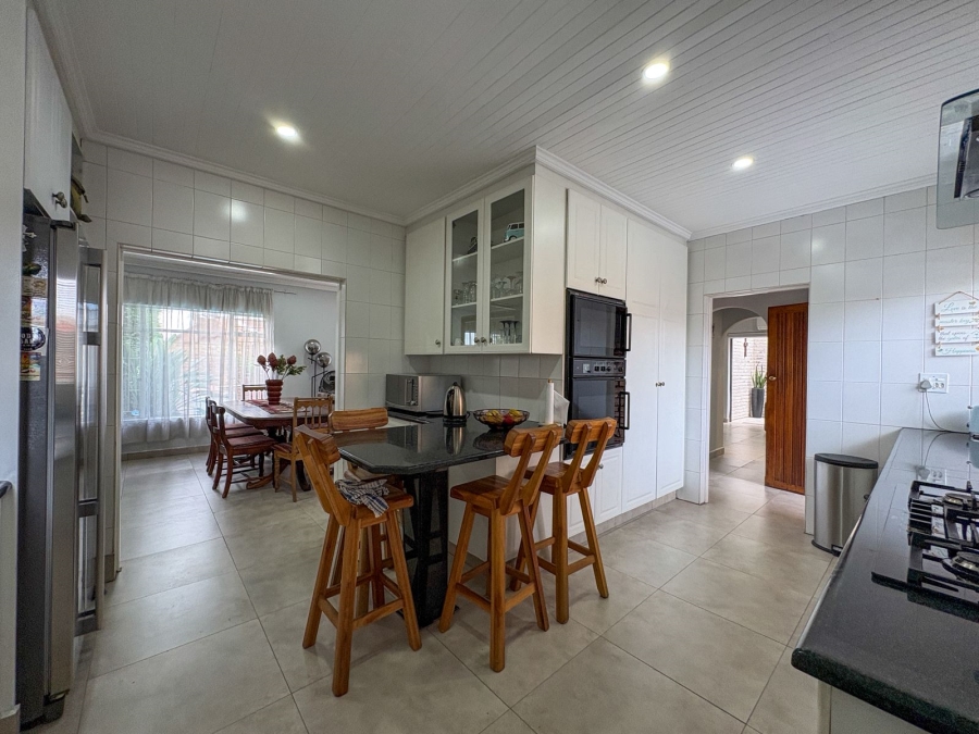 3 Bedroom Property for Sale in Larrendale Gauteng