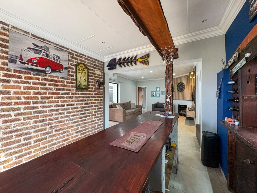 3 Bedroom Property for Sale in Larrendale Gauteng