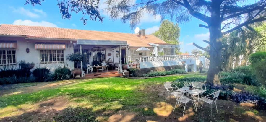 3 Bedroom Property for Sale in Esther Park Gauteng