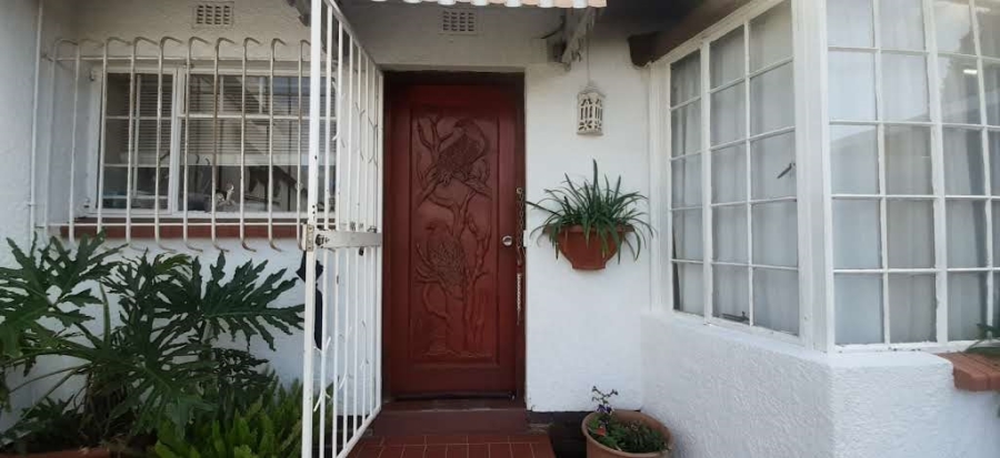 3 Bedroom Property for Sale in Esther Park Gauteng