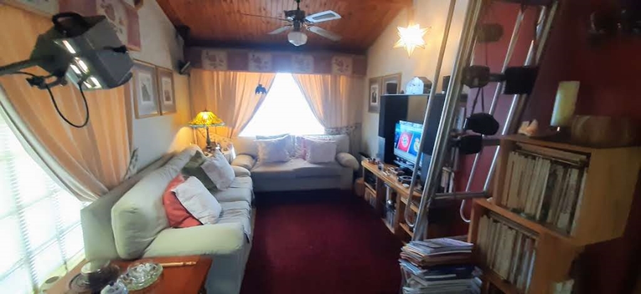 3 Bedroom Property for Sale in Esther Park Gauteng