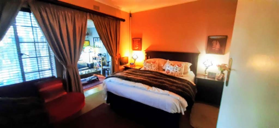 3 Bedroom Property for Sale in Esther Park Gauteng