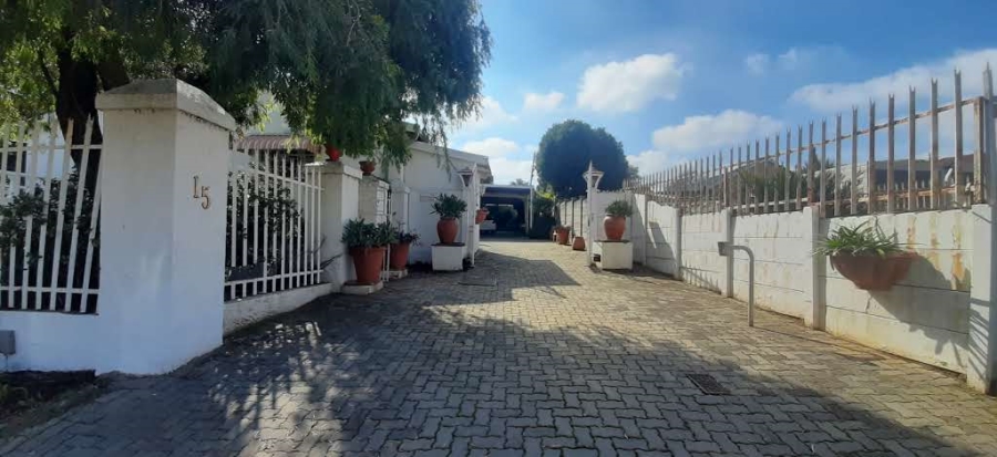 3 Bedroom Property for Sale in Esther Park Gauteng