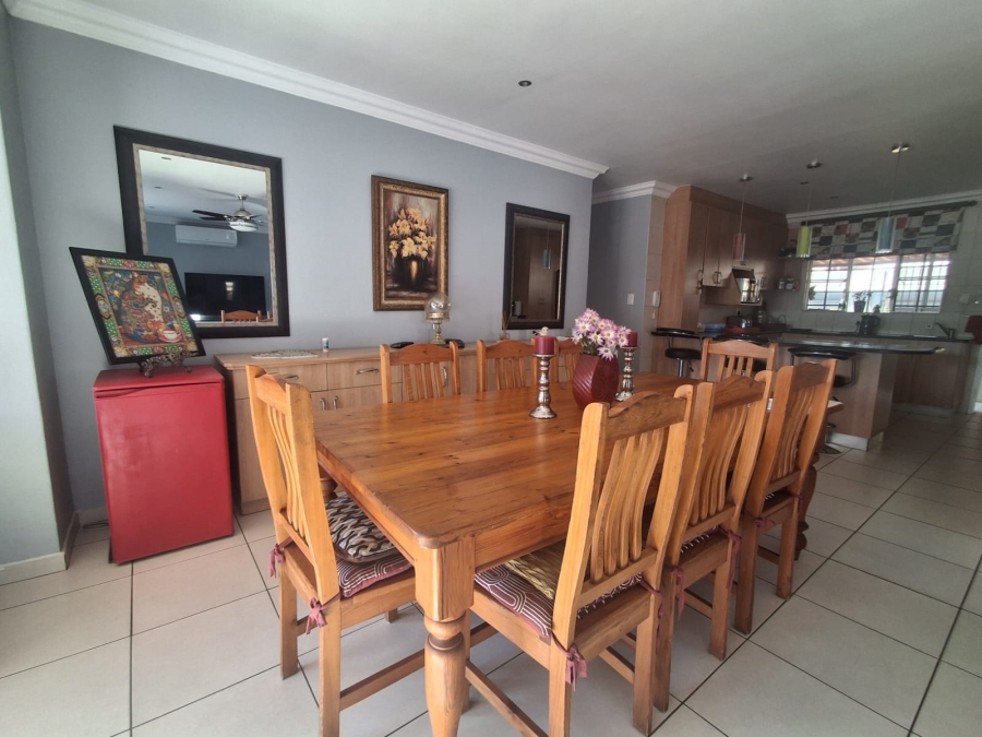 3 Bedroom Property for Sale in Three Rivers Gauteng