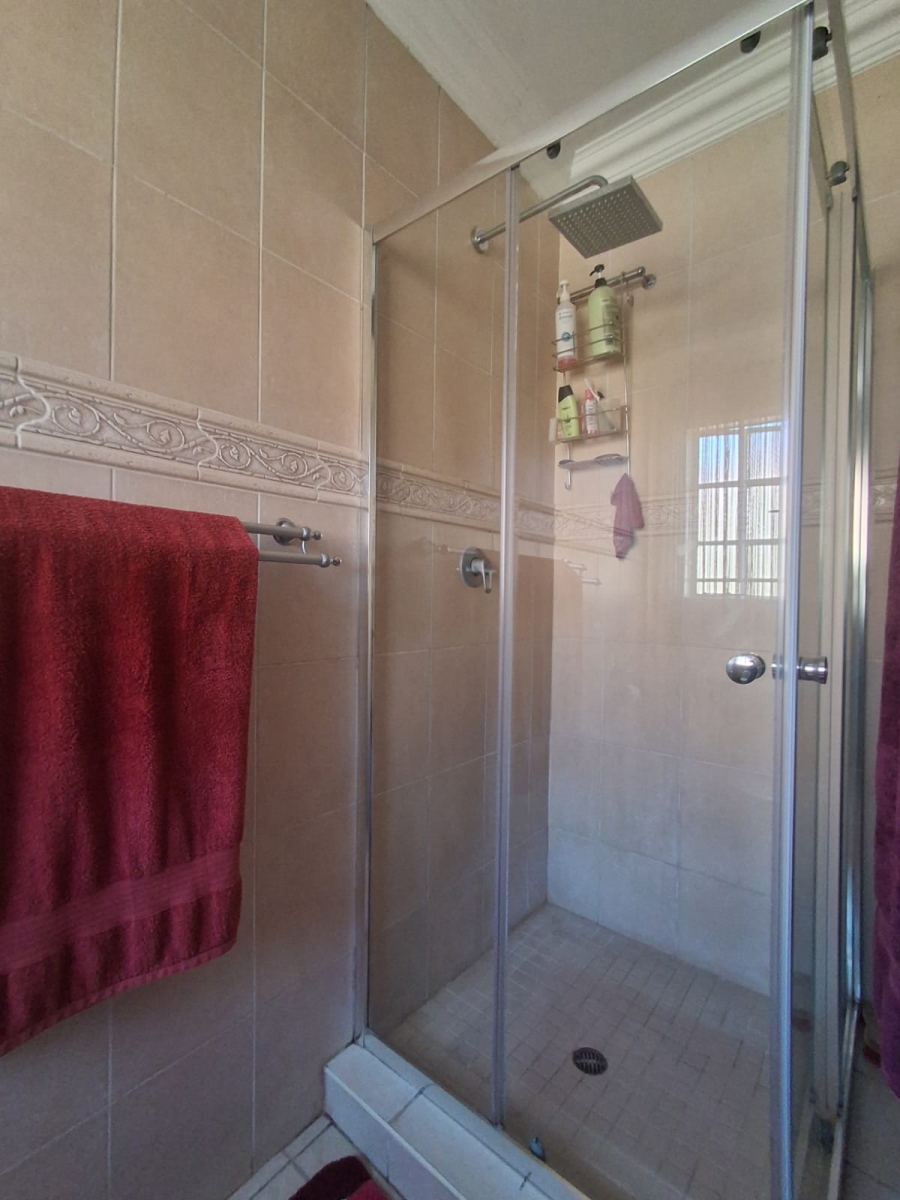 3 Bedroom Property for Sale in Three Rivers Gauteng