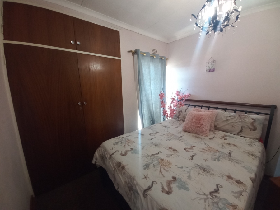 To Let 4 Bedroom Property for Rent in Vanderbijlpark SE 6 Gauteng