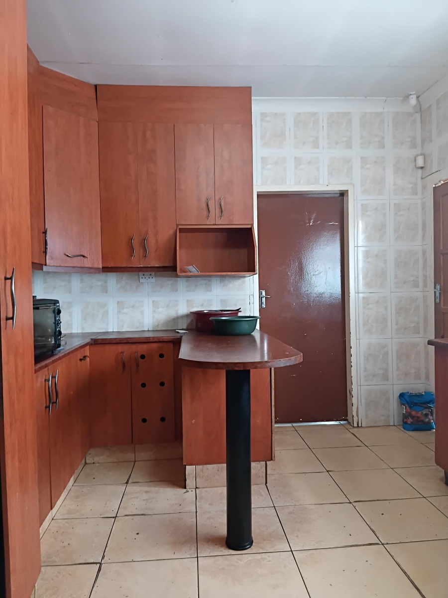 3 Bedroom Property for Sale in Carletonville Central Gauteng