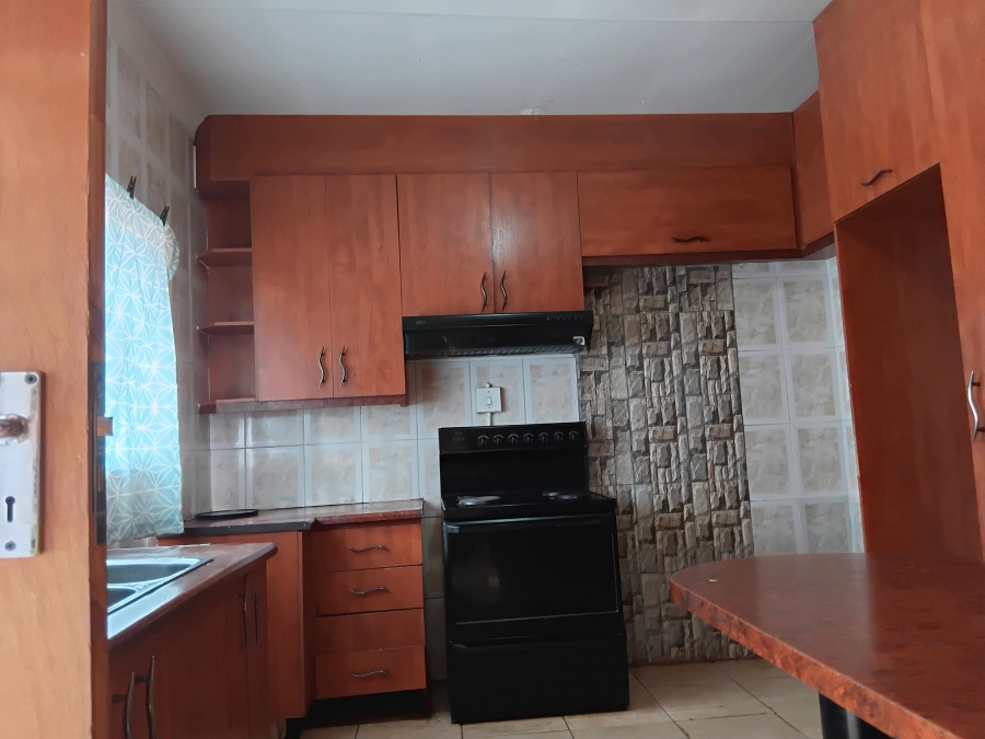3 Bedroom Property for Sale in Carletonville Central Gauteng