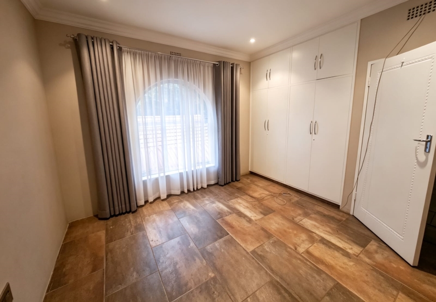 3 Bedroom Property for Sale in Three Rivers Gauteng