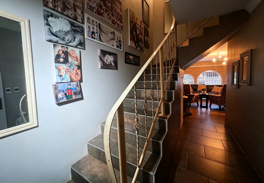 3 Bedroom Property for Sale in Three Rivers Gauteng