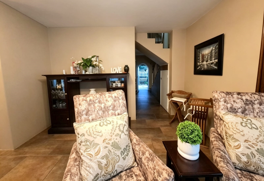 3 Bedroom Property for Sale in Three Rivers Gauteng