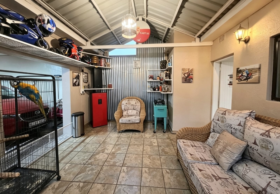 3 Bedroom Property for Sale in Three Rivers Gauteng