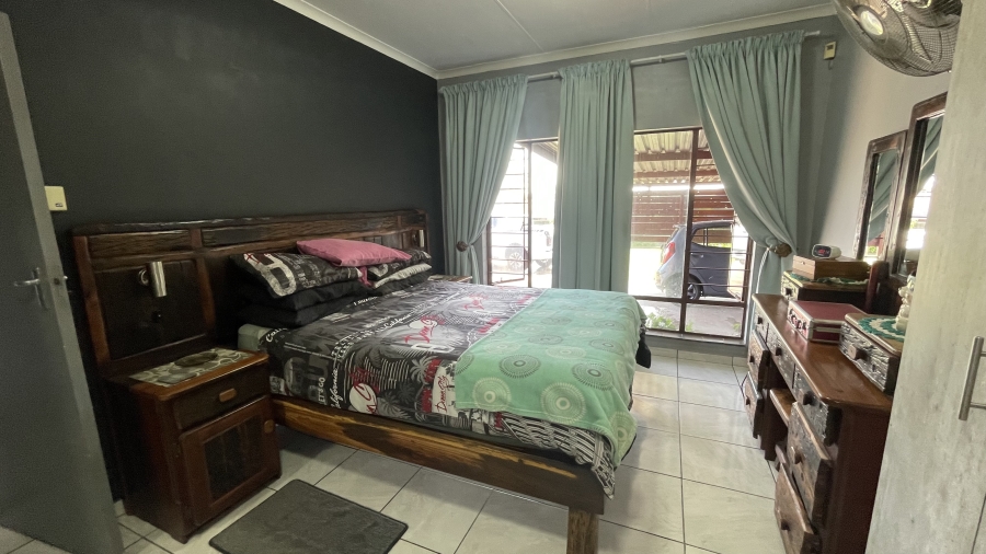 4 Bedroom Property for Sale in The Reeds Gauteng